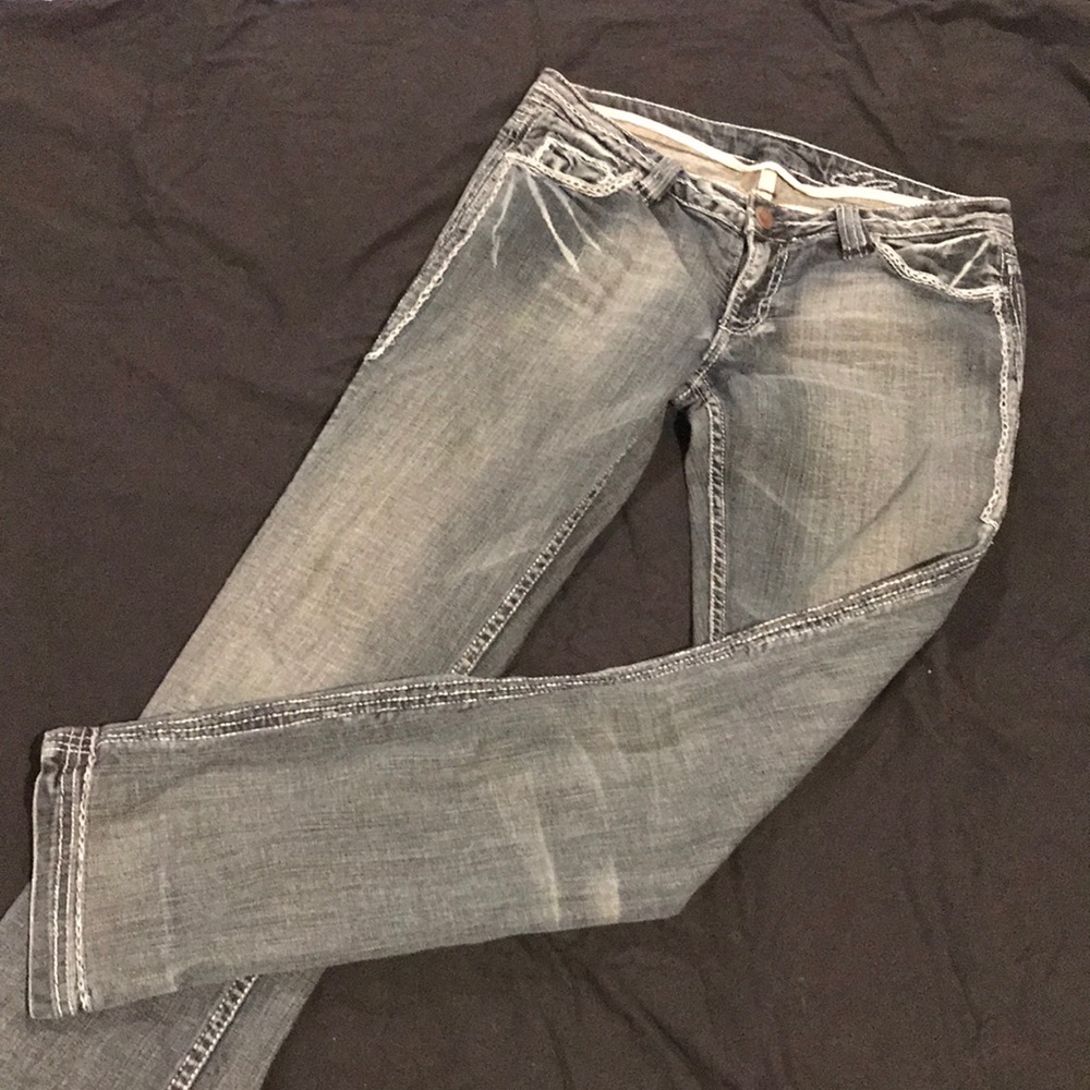 Elvis Jean